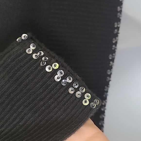 Worthington sweater black sequin trim Stretch medium - Picture 4 of 5